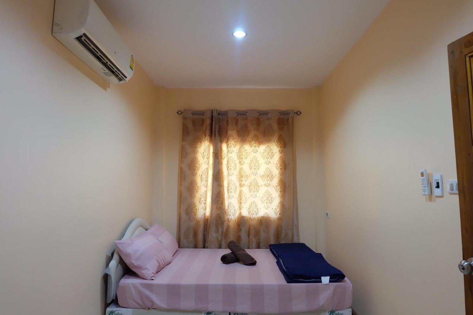 Thippawan Bungalow Ko Si Chang Zewnętrze zdjęcie