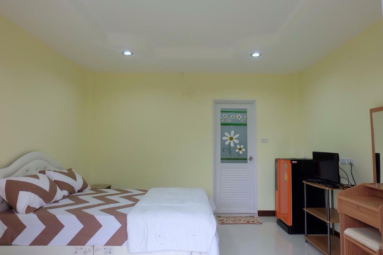 Thippawan Bungalow Ko Si Chang Zewnętrze zdjęcie