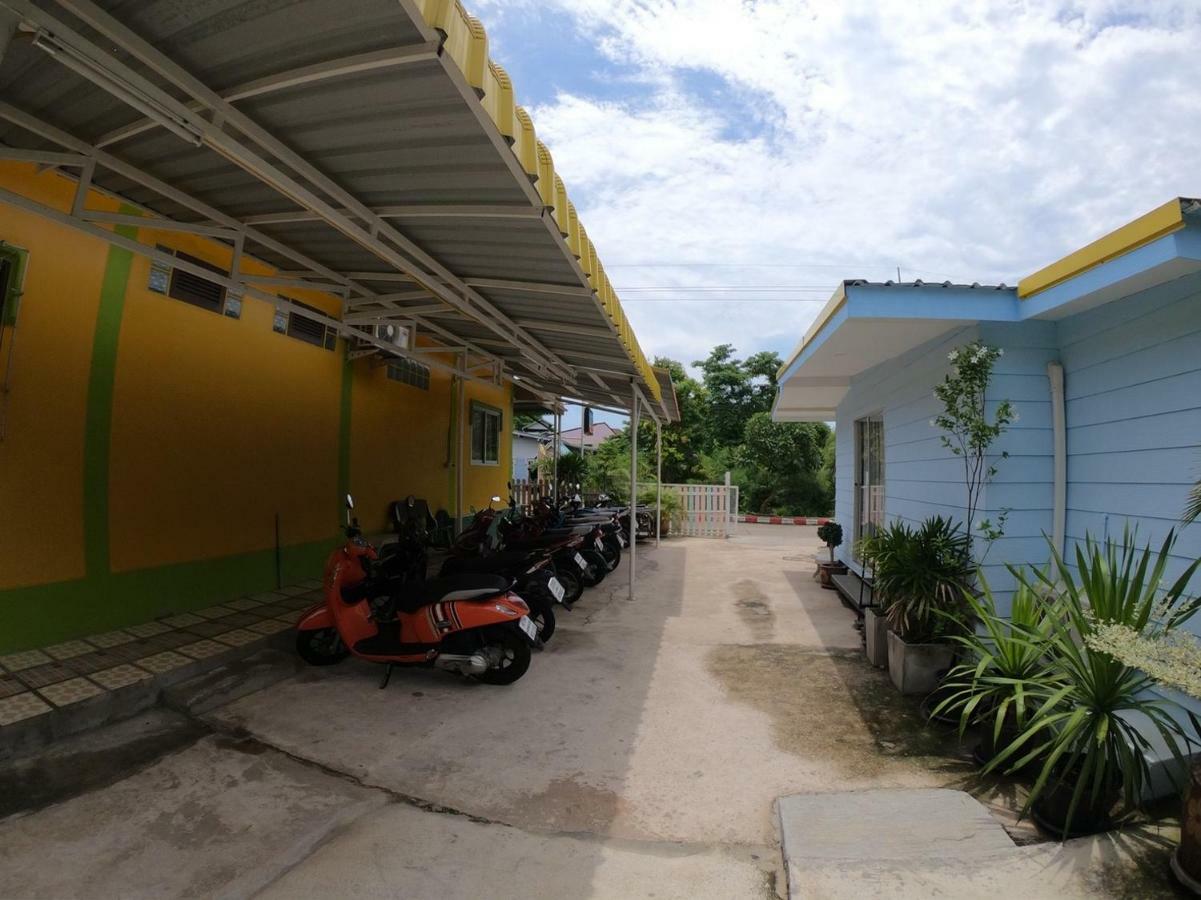 Thippawan Bungalow Ko Si Chang Zewnętrze zdjęcie