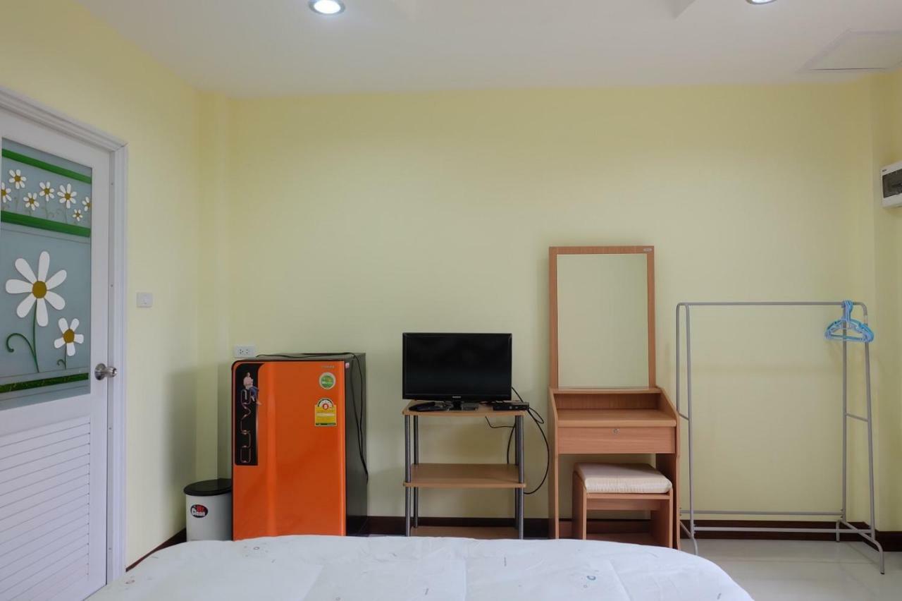 Thippawan Bungalow Ko Si Chang Zewnętrze zdjęcie