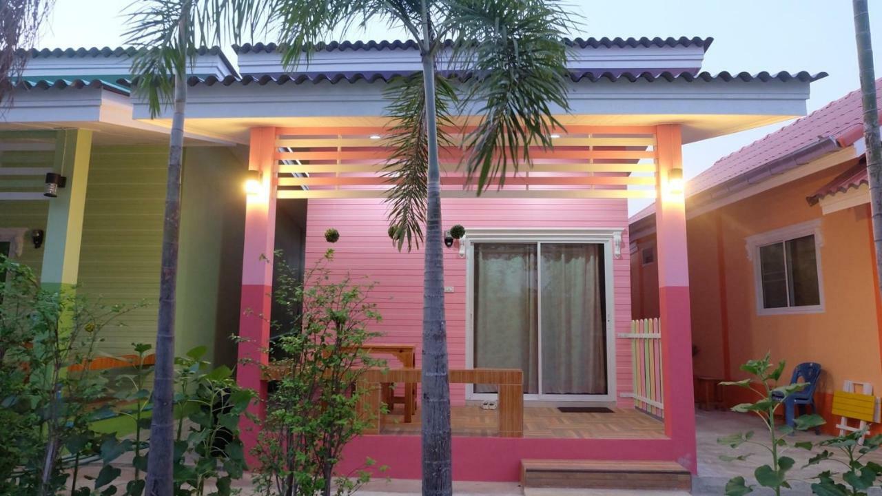 Thippawan Bungalow Ko Si Chang Zewnętrze zdjęcie