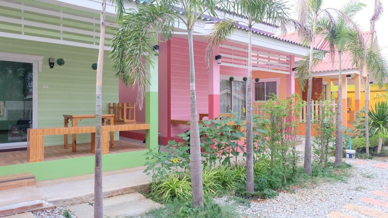 Thippawan Bungalow Ko Si Chang Zewnętrze zdjęcie